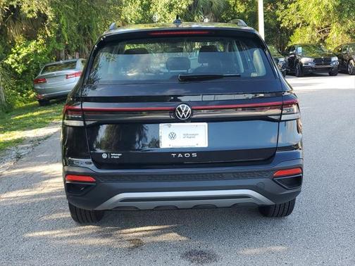 2025 Volkswagen Taos 1.5T S
