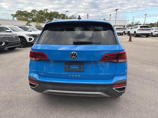 2022 Volkswagen Taos 1.5T SE