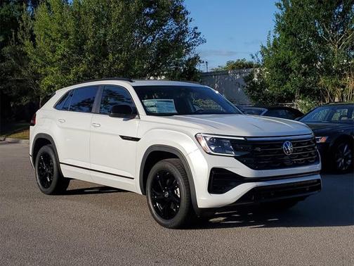 2025 Volkswagen Atlas Cross Sport 2.0T SEL