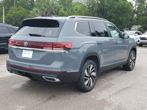 pure gray 2026 Volkswagen Atlas 2.0T SEL