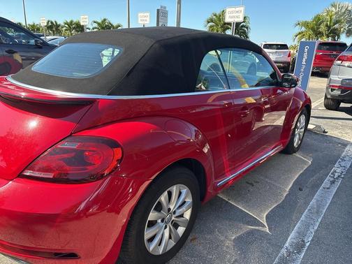 2019 Volkswagen Beetle 2.0T S