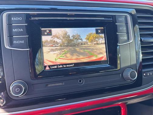 2019 Volkswagen Beetle 2.0T S