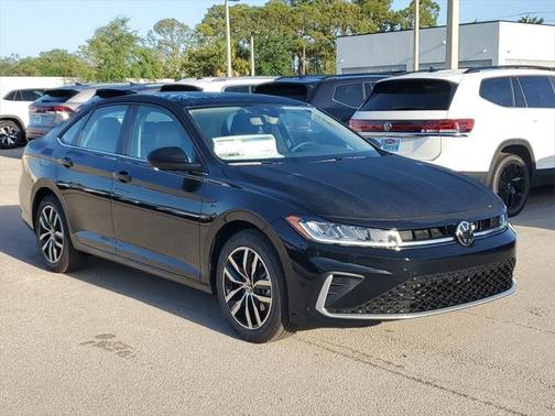 2025 Volkswagen Jetta 1.5T SE