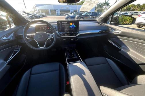 2023 Volkswagen ID.4 Pro S Plus