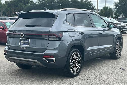 2025 Volkswagen Taos 1.5T SE
