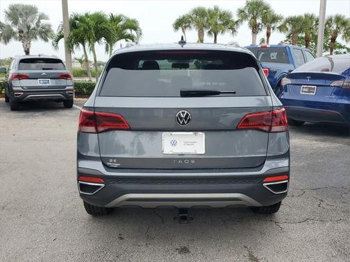 2022 Volkswagen Taos 1.5T SE
