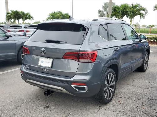 2022 Volkswagen Taos 1.5T SE
