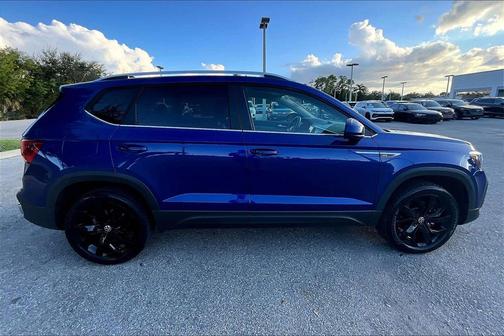 2023 Volkswagen Taos 1.5T SE