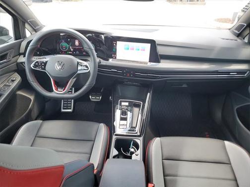 2024 Volkswagen Golf GTI 2.0T SE DSG