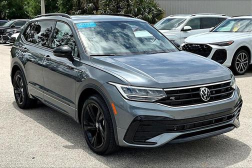 2023 Volkswagen Tiguan 2.0T SE R-Line Black