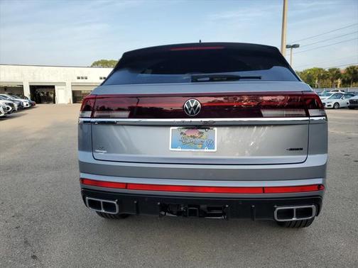 2025 Volkswagen Atlas Cross Sport 2.0T SEL Premium