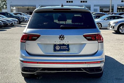 2023 Volkswagen Tiguan 2.0T SE R-Line Black