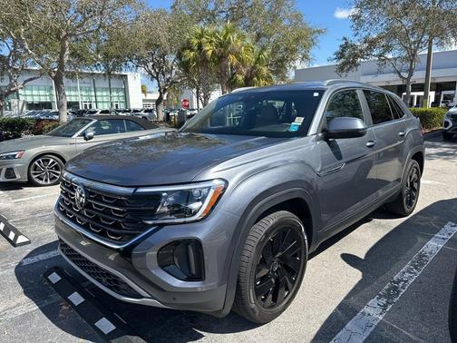 2024 Volkswagen Atlas Cross Sport 2.0T SE w/Technology