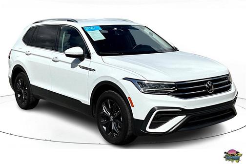 2024 Volkswagen Tiguan 2.0T SE