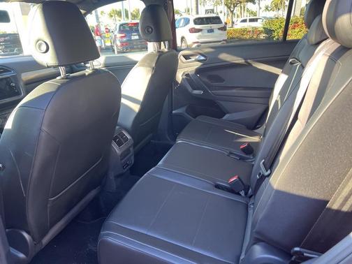 2018 Volkswagen Tiguan 2.0T SE