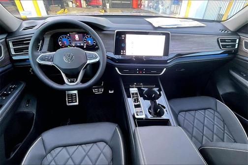 2026 Volkswagen Atlas 2.0T SEL Premium R-Line 4MOTION