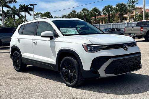 2025 Volkswagen Taos 1.5T SE