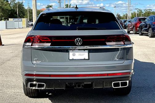 2026 Volkswagen Atlas Cross Sport 2.0T SEL Premium