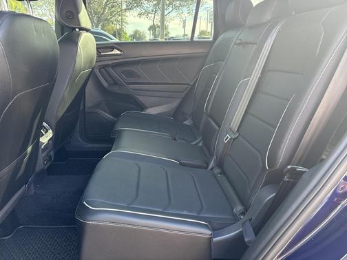 2023 Volkswagen Tiguan 2.0T SEL R-Line 4MOTION