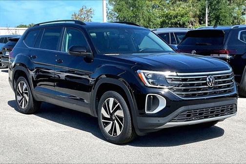 deep black pearl 2026 Volkswagen Atlas 2.0T SE w/Technology