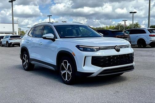 2026 Volkswagen Tiguan 2.0T SE 4MOTION