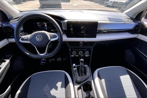 Deep Black 2025 Volkswagen Taos 1.5T S