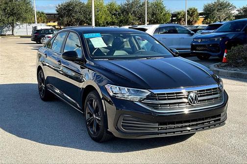 2023 Volkswagen Jetta 1.5T SE