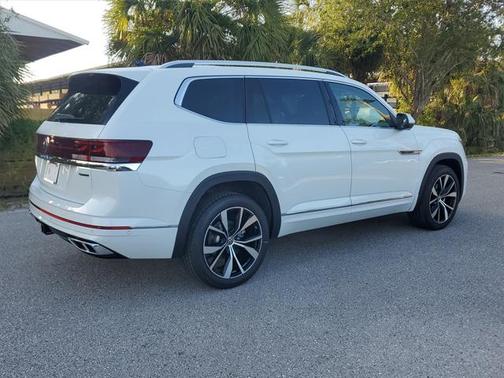 2025 Volkswagen Atlas 2.0T SEL Premium R-Line 4MOTION