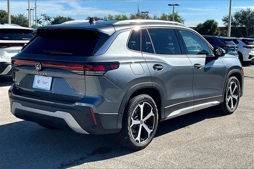 2025 Volkswagen Tiguan 2.0T SE