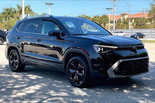 2025 Volkswagen Taos 1.5T SE