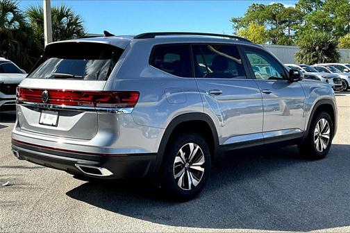 2026 Volkswagen Atlas 2.0T SE