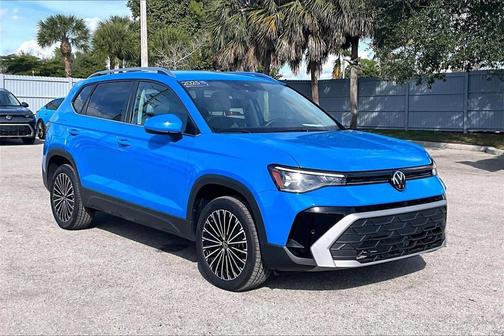 2025 Volkswagen Taos 1.5T SE