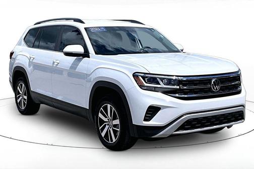 Pure White 2021 Volkswagen Atlas 2.0T SE