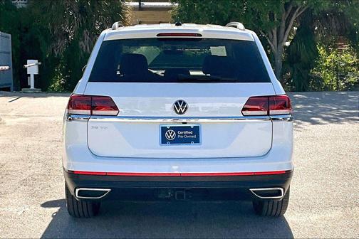 Pure White 2023 Volkswagen Atlas 3.6L SE w/Technology