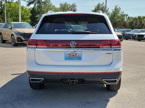 2025 Volkswagen Atlas 2.0T SEL