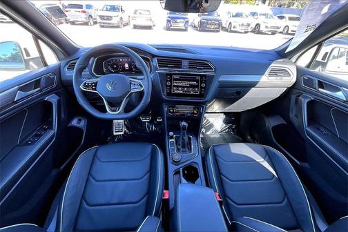 2022 Volkswagen Tiguan 2.0T SEL R-Line 4MOTION