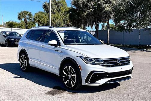 2022 Volkswagen Tiguan 2.0T SEL R-Line 4MOTION