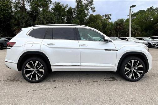 2026 Volkswagen Atlas 2.0T SEL Premium R-Line 4MOTION