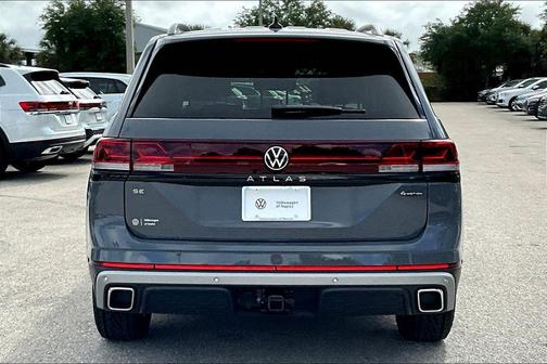 pure gray 2026 Volkswagen Atlas Peak Edition