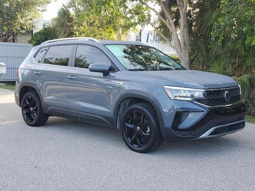 2022 Volkswagen Taos 1.5T SE