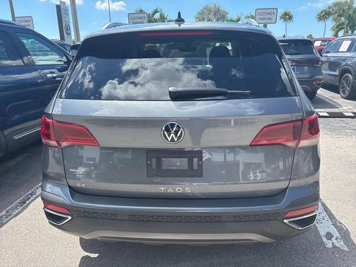 2023 Volkswagen Taos 1.5T SE