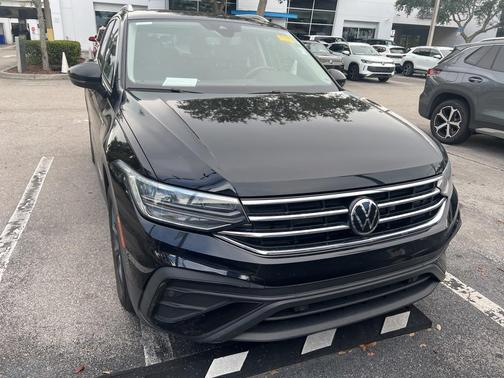 2022 Volkswagen Tiguan 2.0T SE