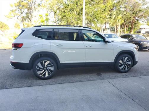 2025 Volkswagen Atlas 2.0T SE w/Technology 4MOTION