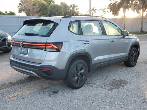 2025 Volkswagen Taos 1.5T S