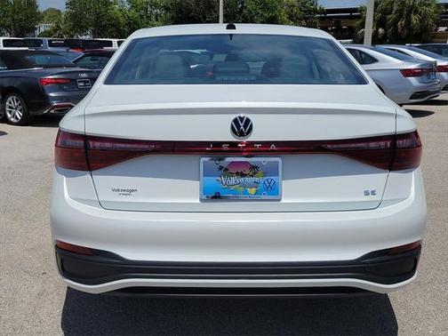 2025 Volkswagen Jetta 1.5T SE