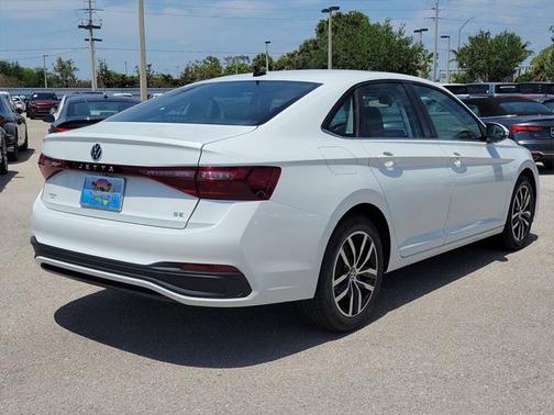 2025 Volkswagen Jetta 1.5T SE