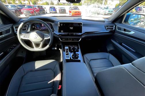 2026 Volkswagen Atlas Cross Sport 2.0T SEL