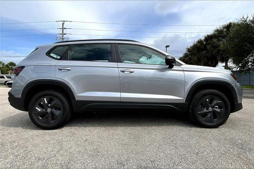 2025 Volkswagen Taos 1.5T S