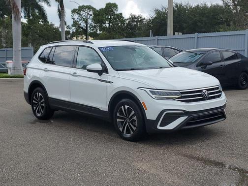 Pure White 2024 Volkswagen Tiguan 2.0T S