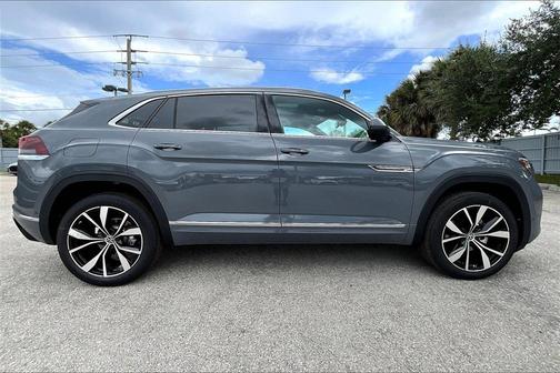 2025 Volkswagen Atlas Cross Sport 2.0T SEL Premium
